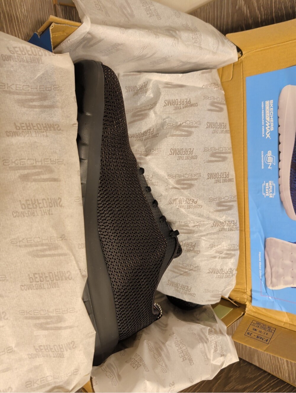 Skechers Go Walk Max - Effort Mens Size 13 Extra Wide (EWW) Black - Picture 8 of 9